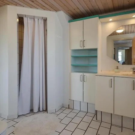 Three-bedroom Holiday In Thisted *