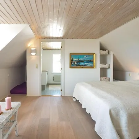 Three-bedroom Holiday In Thisted Nørre Vorupør